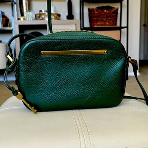 Liza Crossbody Camera Bag